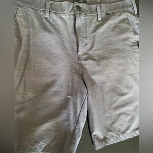 Hurley like new size 34 stretchy grey shorts